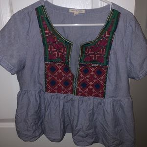 Cropped Embroidered AE top